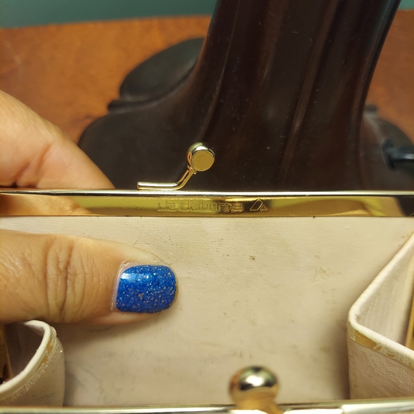 LIZ🔺️CLAIBORNE Vintage RARE 1984 P!NK Crossbody Shoulder-bag w/ L🔺️C Wallet - Picture 3 of 16